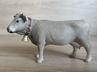 kráva se zvonem 13874, model 2017